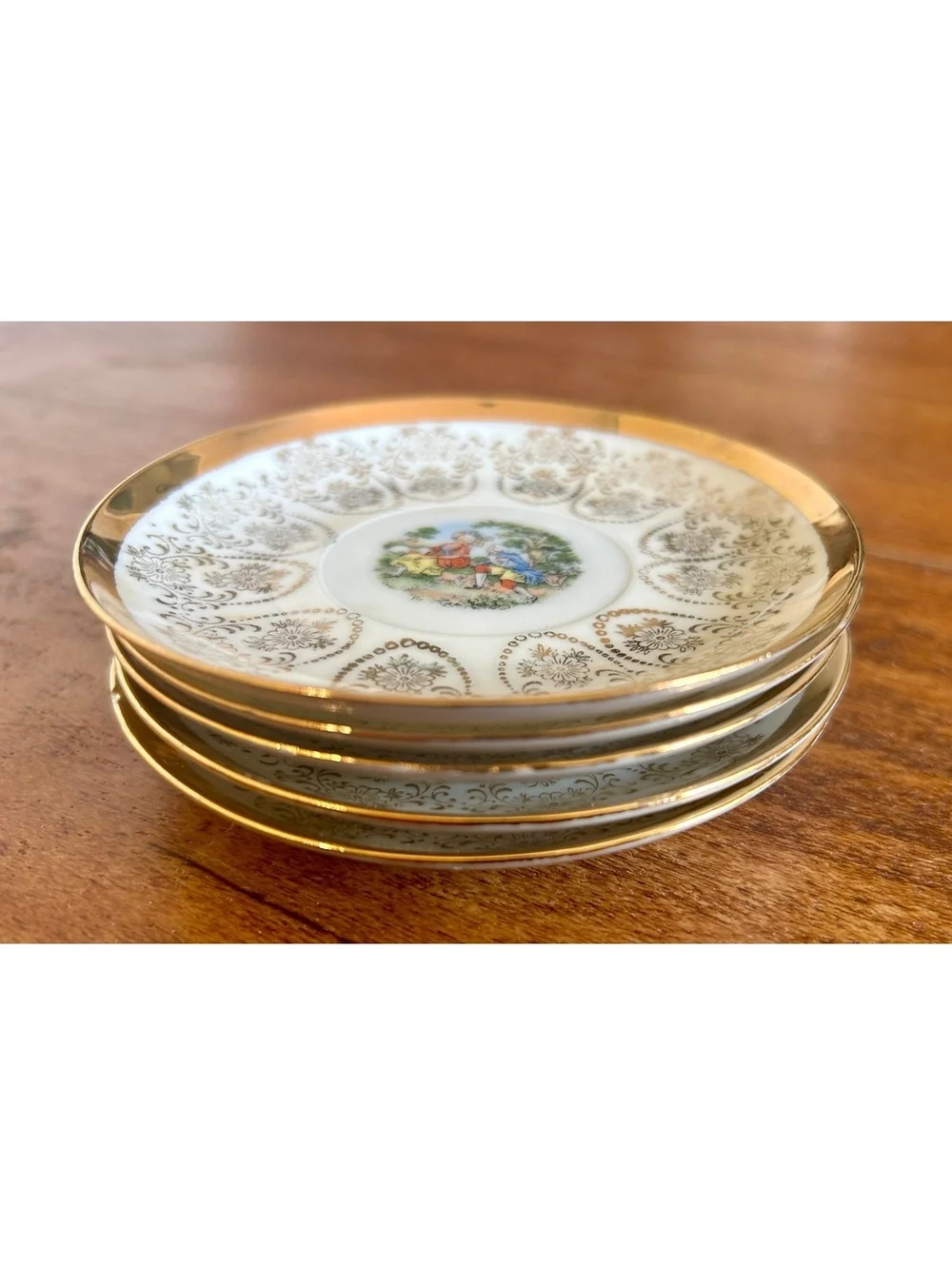 La C'ebone Fine China 22 KT Gold Decorative Plates Set of 4